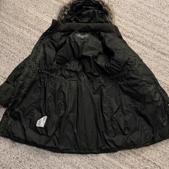 Eddie Bauer Green Lodge Parka, Small - Picture 3 of 8